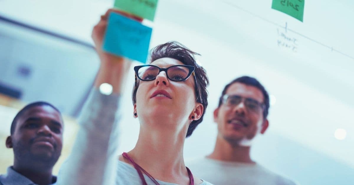 Successful Implementation of Self Customer Service Technologies Successful Implementation of Self Customer Service Technologies